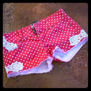Hot Kiss red polka dot with lace short shorts sz 3